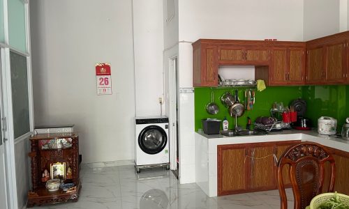 Nhà HXH đường Lò lu DT 140m đúc 2 lầu giá tốt