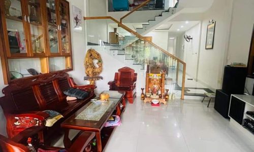 cần bán nhà 3 tầng nam cầu cẩm lệ, kinh doanh sầm uất