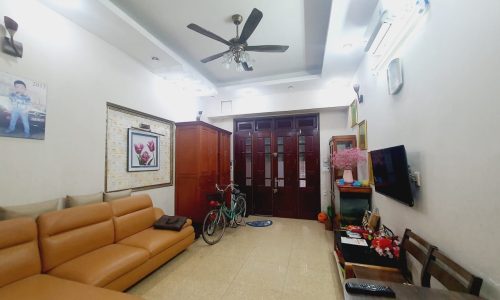 Bán nhà phố Xã Đàn, Đống Đa, gần phố, ở ngay 5 tầng 34m2 giá 5.6 tỷ