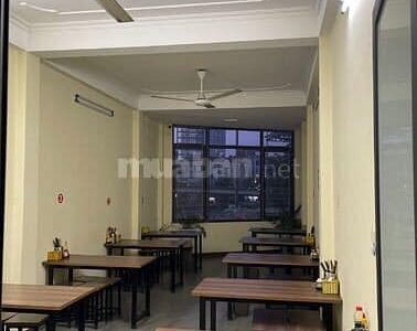 Bán Nhà Mặt Phố Trường Chinh Thanh Xuân- Kinh Doanh Vỉa Hè  61m2, 4 Tầng, Mặt Tiền 4.2m, Giá 13.5 tỷ